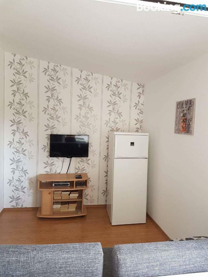 דירות סטאריגרד-פקלניצה Apartamani Katarina Vl.Ilija Jusup מראה חיצוני תמונה